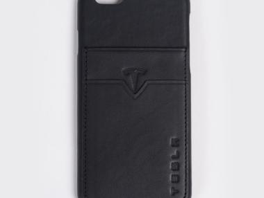 Tesla произвежда калъфи за iPhone