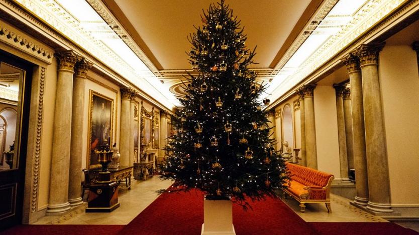 Коледният дух в Бъкингамския дворец