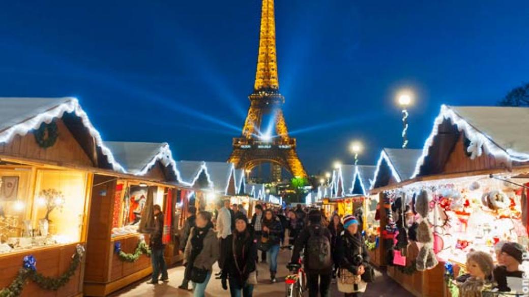 Коледният дух завладя Париж