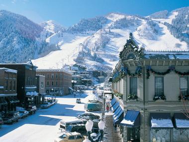 15 курорта, които всеки скиор трябва да посети