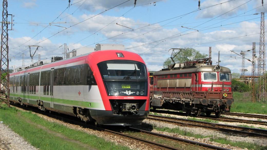 БДЖ пусна 7 влака с повече места заради празниците