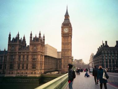 Ето как британците харчат парите си