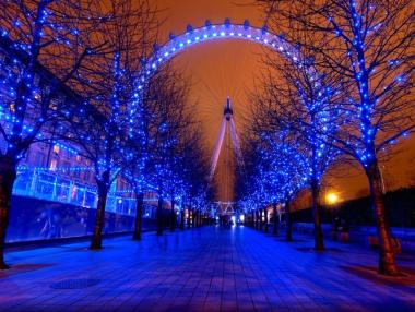 Празнични градове, които ще ви накарат да повярвате в магията