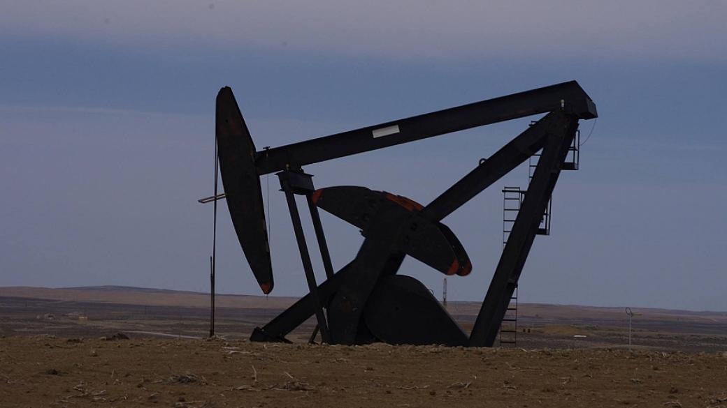 Петролът сорт Брент падна до $ 37,5 за барел