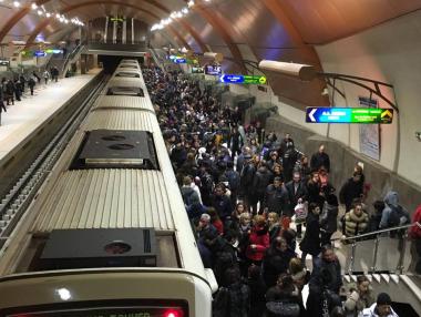 Столичното метро ще работи в Новогодишната нощ