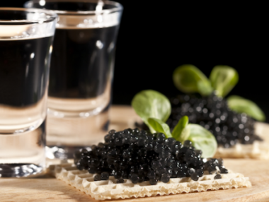 Украйна забрани руската водка