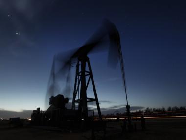 Саудитска Арабия рязко понижи цените на петрола за Европа