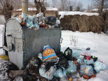 Предлагат до 1000 лв. глоба за запалване на контейнери за боклук