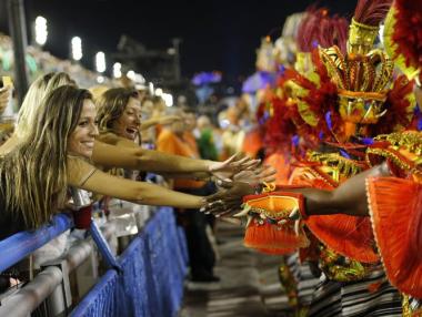 Бразилия е принудена да отмени ежегодния карнавал