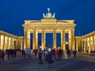 62 хиляди българи получават помощи в Германия