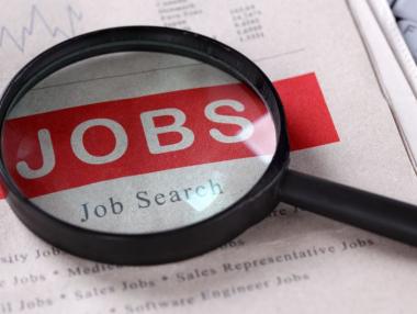 Точно 10% безработица през декември