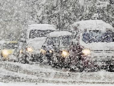 Тежка зимна обстановка в страната