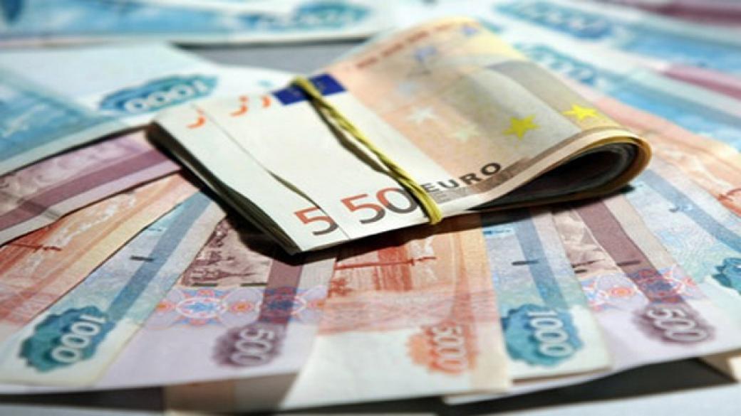 Нов рекорд: 85.6 рубли за евро