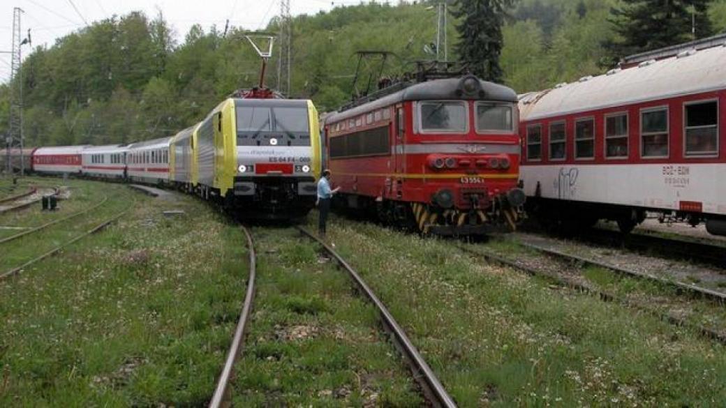 Влаковете между Русе и Горна Оряховица се движат със закъснения
