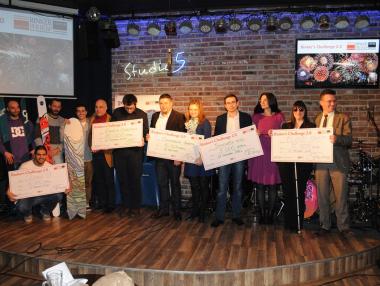 Пет стартиращи фирми отличени в Rinker's Challenge 2.0