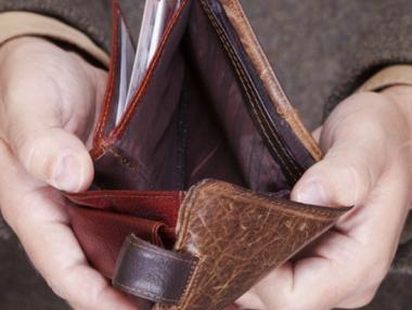 Инфографики: Оценка на доходите и бедността по типови групи