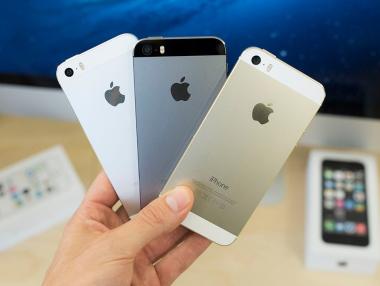 Apple пуска нов iPhone през март