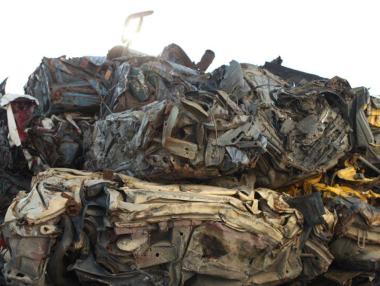 Предлагат таван от 1000 лв. годишно за предаден скрап