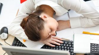 Учени: Работата преди 10 ч. сутрин е мъчение