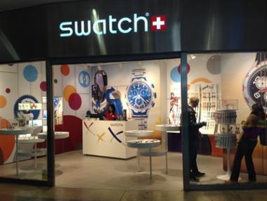 Apple замени евтините часовници