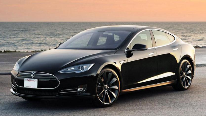 В България има поне 15 автомобила Tesla