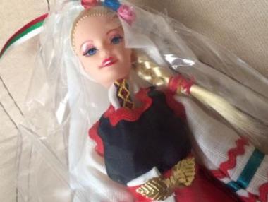 Столична фирма направи Барби с носия