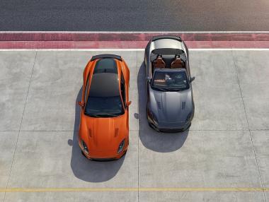 Jaguar представя F-Type SVR в Женева