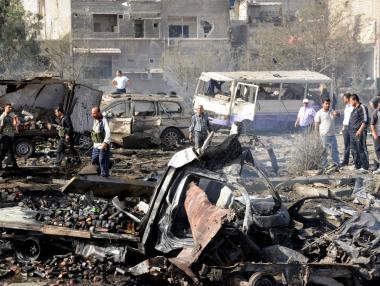 110 ранени при тройна експлозия в Дамаск