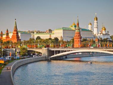 Чиновниците в Москва на детектор на лъжата