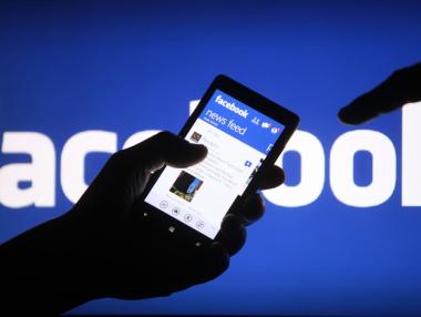 Смартфонът ви ще работи по-дълго без Facebook