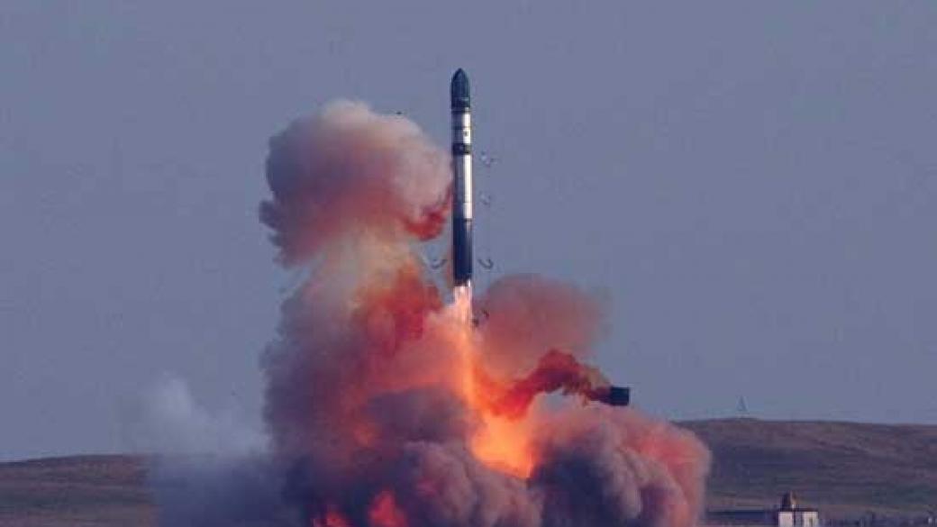 Северна Корея готви изстрелване на междуконтинентална ракета