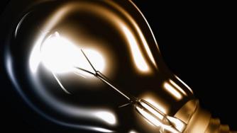 Очакват ни с 20% по-високи сметки за ток през януари