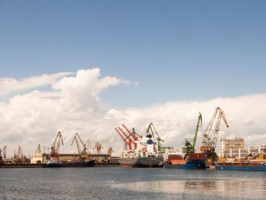 Безжичен интернет на пристанищата във Варна и Бургас