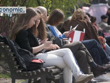 53% от българите над 18 г. разчитат на родителите си