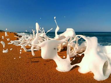 Морските вълни, каквито не сте ги виждали досега