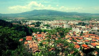 Опашка от инвеститори в българско село заради минерални извори