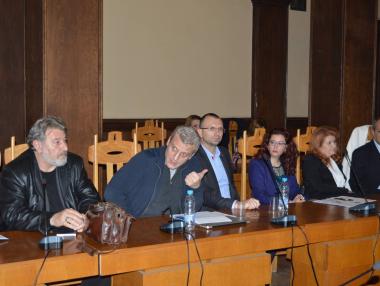 Поръчват ваксини за още 28 млн. лв.