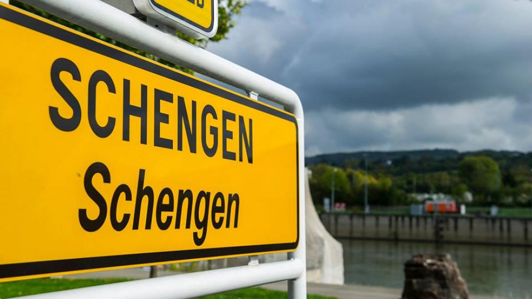 Над €470 млн. ще струва краят на Шенген в Европа