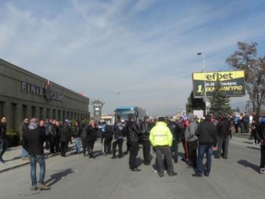 Лятна блокада на Гърция, ако не ни плати 15 млн. евро