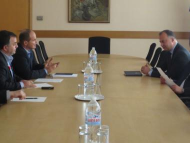 Дават великденски премии във ВМЗ-Сопот