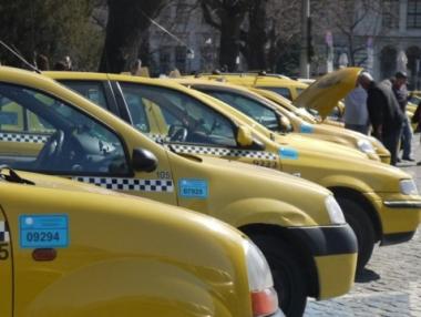 Облагат такситата с до 1000 лв. патентен данък