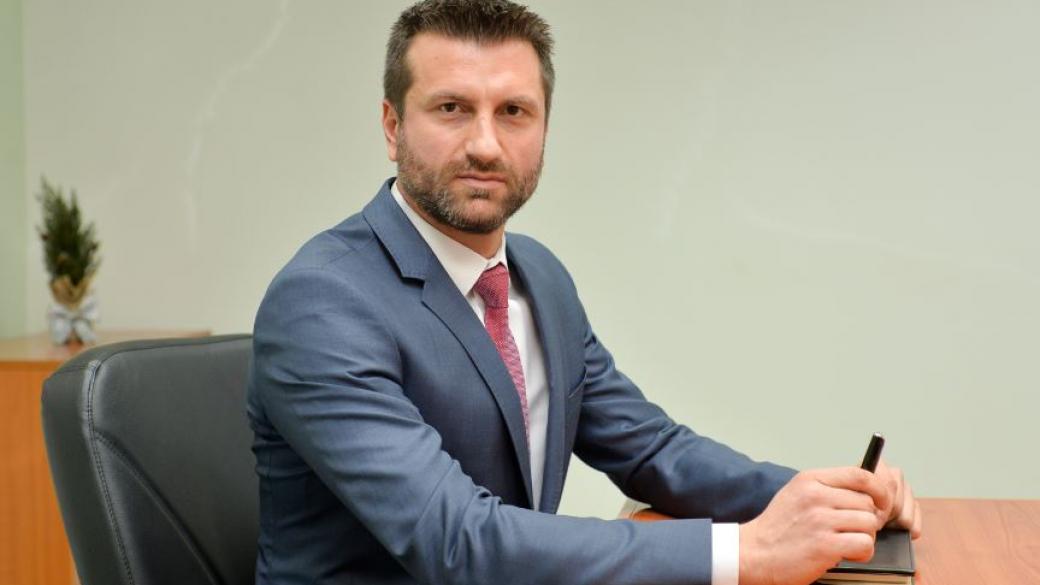 Само БАЕЗ застрахова сделки с Гърция