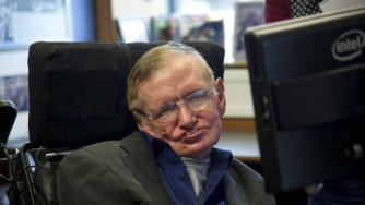 Стивън Хокинг: Великобритания трябва да остане в ЕС