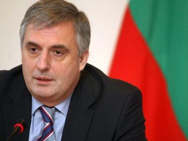 АБВ издига Калфин за президент?