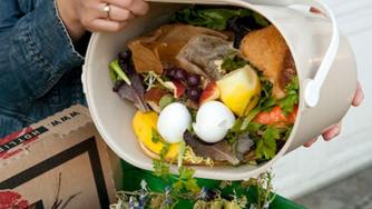 Британците изхвърлят храна за $27 млрд. на година