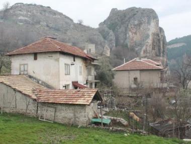 Чужденци откриха рая в българско село