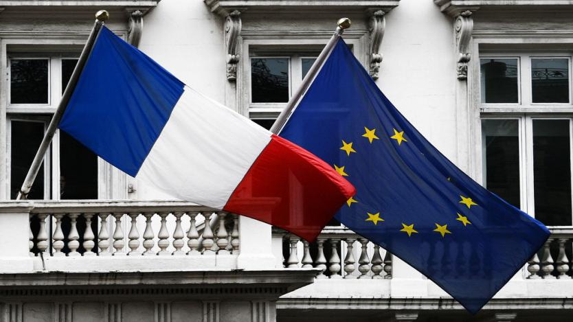 Половината французи искат референдум за Frexit