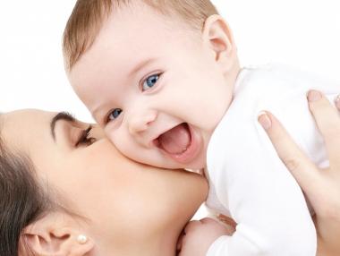 Българките са най-младите майки в Европа