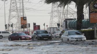 Дубай забрани снимки на бури