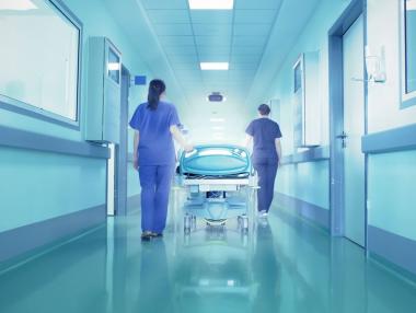 Болниците със забрана да искат доплащания или дарения от пациентите